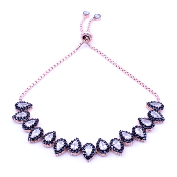 TENNIS BRACELET WITH AMAZING PEAR CUT CZ STONES - Picture 2 of 3